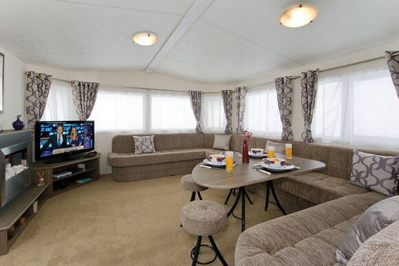 Gold 4 - Marine Holiday Park, Rhyl