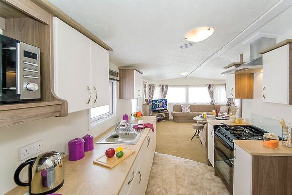 Gold 4 - Marine Holiday Park, Rhyl