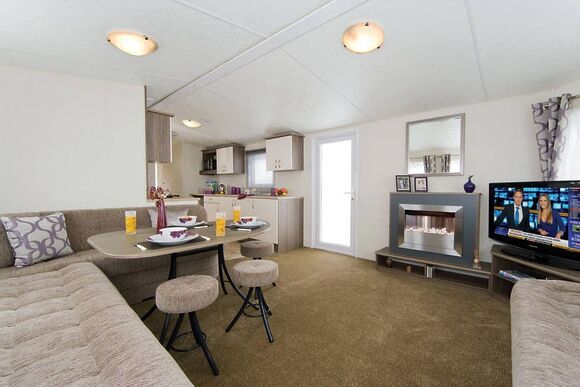 Gold 4 - Marine Holiday Park, Rhyl