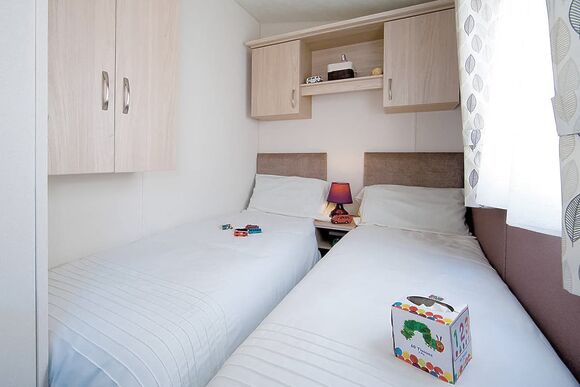 Gold 4 - Marine Holiday Park, Rhyl