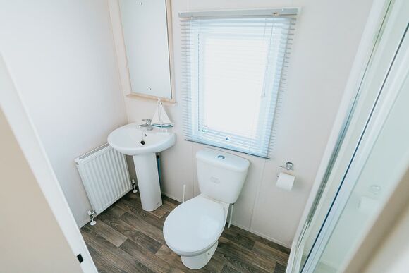 Gold 2 Plus - Marine Holiday Park, Rhyl