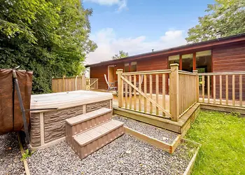 Vendeen Lodge - Meadow&rsquo;s End Lodges, Cartmel