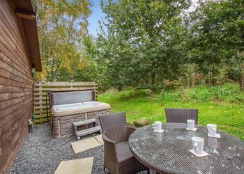 Ryeland Lodge - Meadow&rsquo;s End Lodges, Cartmel