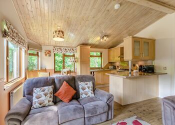 Ryeland Lodge - Meadow&rsquo;s End Lodges, Cartmel
