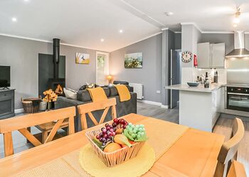 Swaredale Lodge - Meadow&rsquo;s End Lodges, Cartmel