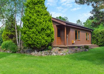 Romney Lodge - Meadow&rsquo;s End Lodges, Cartmel