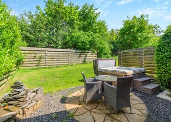 Romney Lodge - Meadow&rsquo;s End Lodges, Cartmel