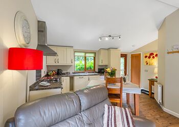 Boreray Lodge - Meadow&rsquo;s End Lodges, Cartmel