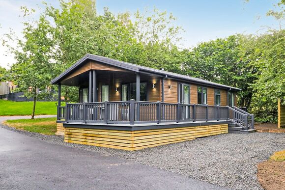 Swaredale Lodge - Meadow&rsquo;s End Lodges, Cartmel