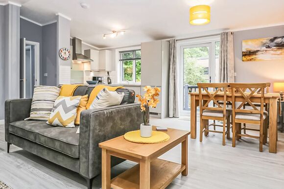 Swaredale Lodge - Meadow&rsquo;s End Lodges, Cartmel