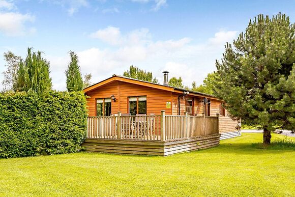 Radnor Lodge - Meadow&rsquo;s End Lodges, Cartmel