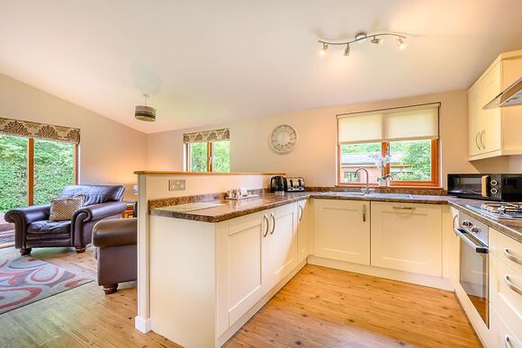 Radnor Lodge - Meadow&rsquo;s End Lodges, Cartmel