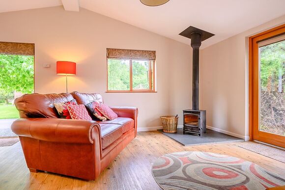 Shaun Lodge - Meadow&rsquo;s End Lodges, Cartmel