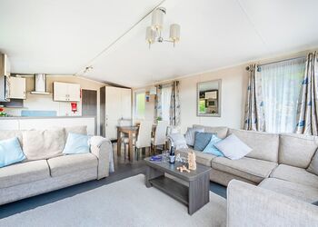 Chestnut - Mendip View at Wookey Hole, Wookey Hole, Wells