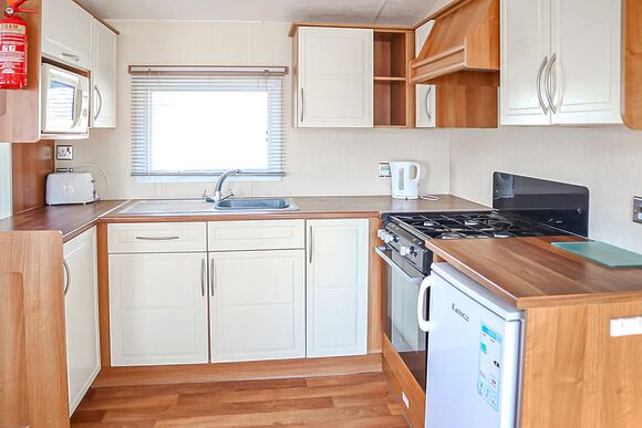 Silver 6 Caravan WCF - Merryfield and Sandfield, Chapel St Leonards