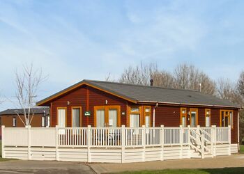 Gold - Malton Grange Country Park, Malton