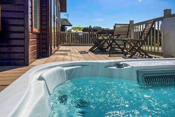 Silver VIP - Malton Grange Country Park, Malton