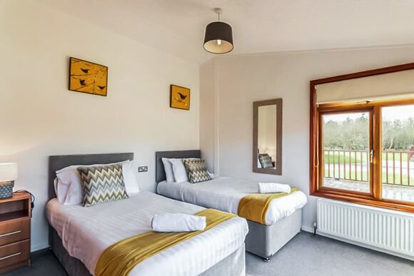 Silver VIP - Malton Grange Country Park, Malton