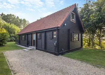 Messingham Lakes, Messingham