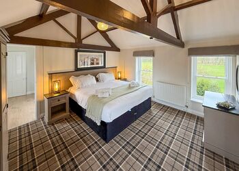 Farmhouse - Messingham Lakes, Messingham