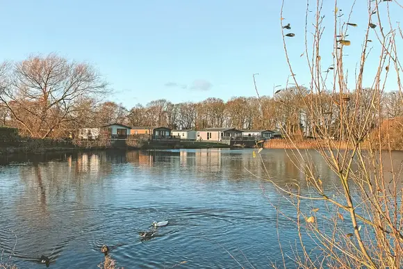 Messingham Lakes, Messingham