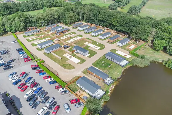 Messingham Lakes, Messingham