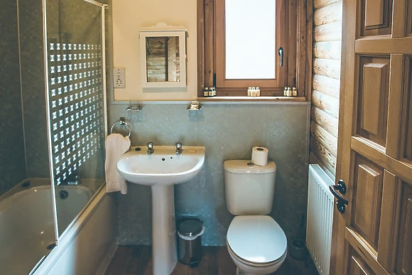 Standard Pet Friendly Lodge 