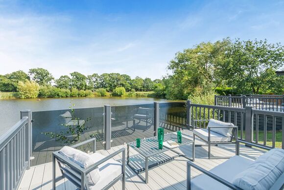 2 bed Lux Lake Pet Friendly - Messingham Lakes, Messingham