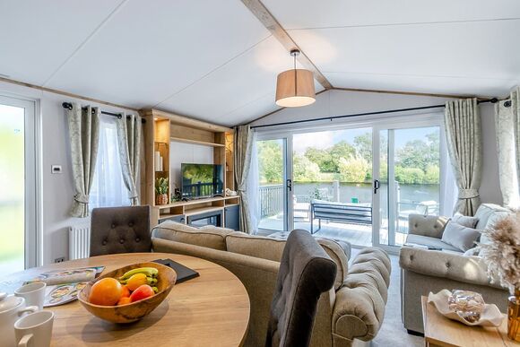 2 bed Lux Lake Pet Friendly - Messingham Lakes, Messingham