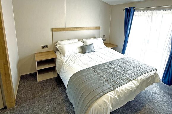 3 Bed Lux Lakeside Garden Hot Tub Pet - Messingham Lakes, Messingham