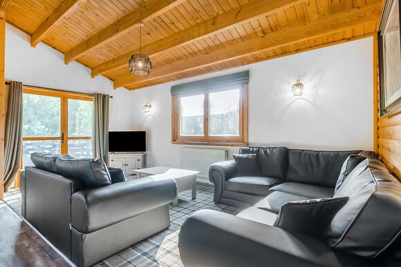 3 Bed Barn, 3 Bed Comfort Lodge - Messingham Lakes, Messingham