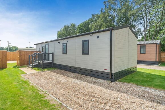 3 Bed Comfort Lodge - Messingham Lakes, Messingham