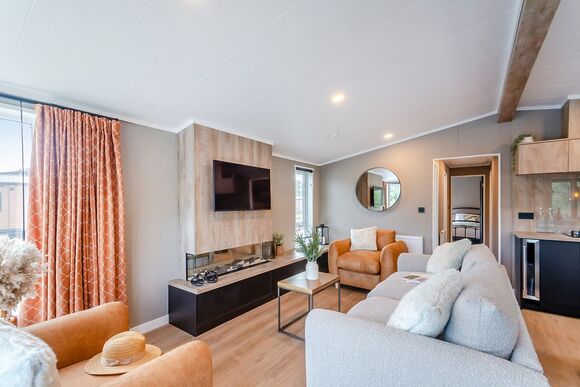 3 Bed Comfort Lodge - Messingham Lakes, Messingham