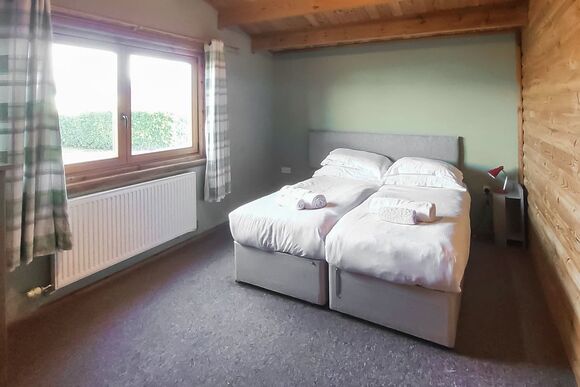 3 Bed Standard Lodge Twin Pet Friendly - Messingham Lakes, Messingham