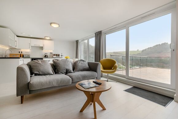 Sea Retreat - Millendreath Beach Resort, Millendreath, Looe