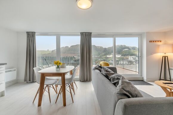 Sea Retreat - Millendreath Beach Resort, Millendreath, Looe