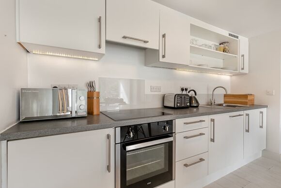 Sea Breeze Premier - Millendreath Beach Resort, Millendreath, Looe