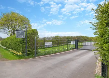 Midsomer Lodges, Midsomer House, East Compton