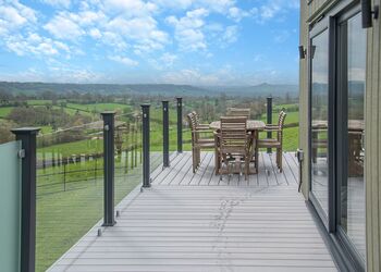 Tor View - Midsomer Lodges, Midsomer House, East Compton