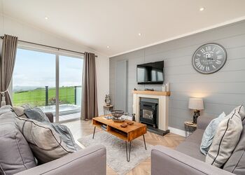 Exmoor View - Midsomer Lodges, Midsomer House, East Compton