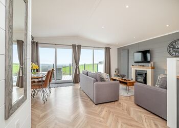 Exmoor View - Midsomer Lodges, Midsomer House, East Compton