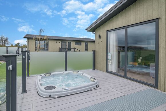 Valley View - Midsomer Lodges, Midsomer House, East Compton