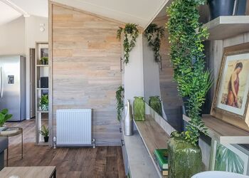 Exclusive 6 Berth Lodge Hot Tub - Mill Rythe Coastal Village, Hayling Island