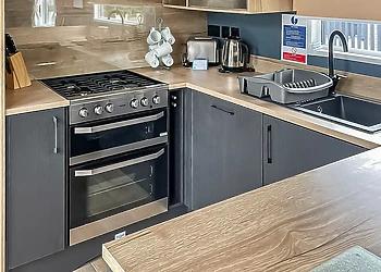 Oakwood 7 Berth  Hot Tub (Pet) - Mill Rhythe Holiday Park, Hayling Island