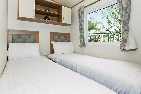 6 Berth Luxury Caravan (Pet) - Mill Rythe Coastal Village, Hayling Island