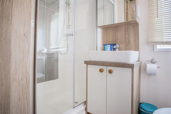 Exclusive 8 Berth Caravan - Mill Rythe Coastal Village, Hayling Island