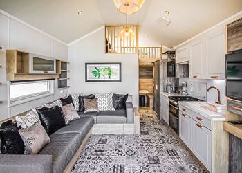 Lockerbie Pod - Mouswald Lodge Park, Mouswald, Dumfries