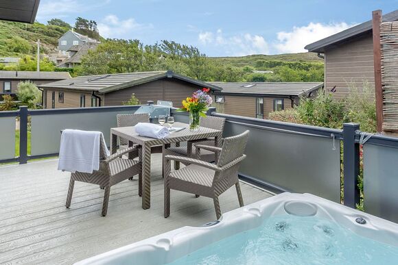 Typical Mullion Lodge Premier