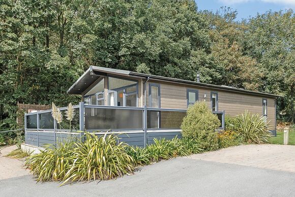 Constantine Premier Lodge