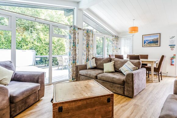 Typical Marconi Premier Lodge